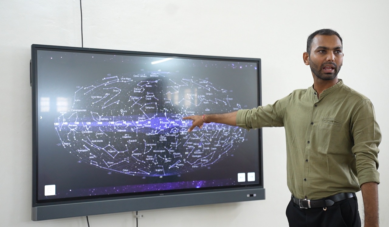 Smart classroom at Alpha International School Ahmedabad – modern ICSE teaching with smart boards